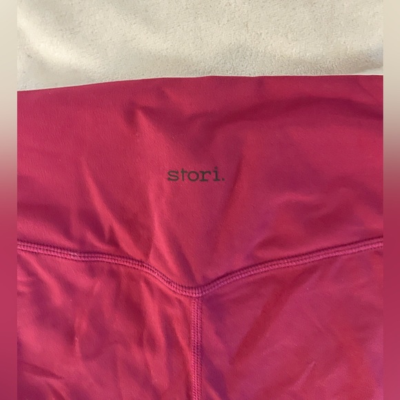 Stori “Intro Tight” Leggings - Picture 2 of 3